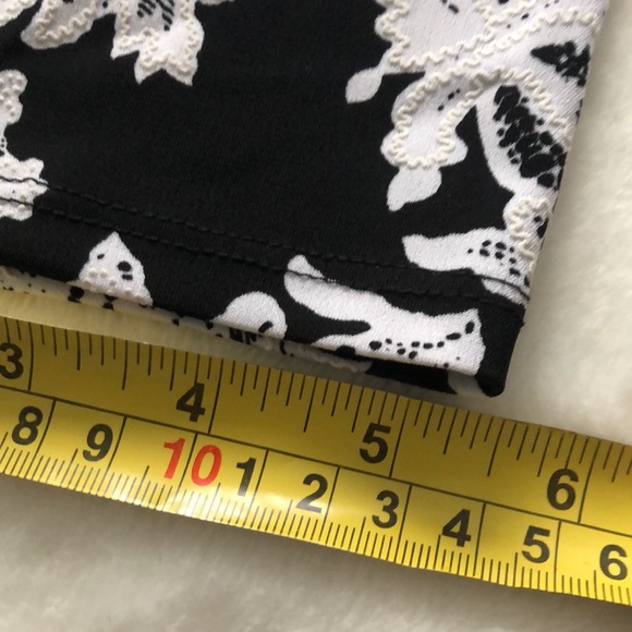 Black and White Dress - Picture 3 of 5